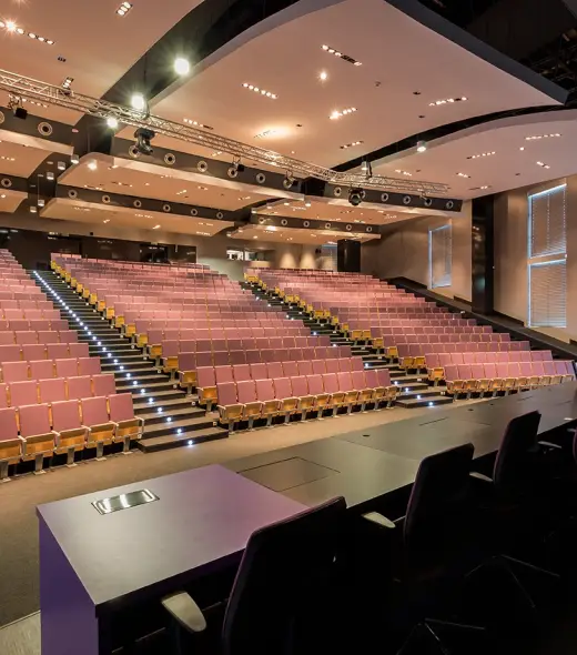auditorium-sound-lighting-install